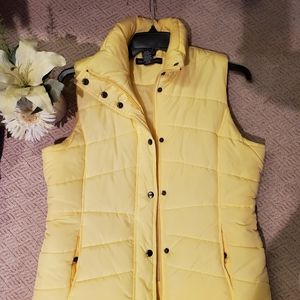 NEW New York&Company Vest size L